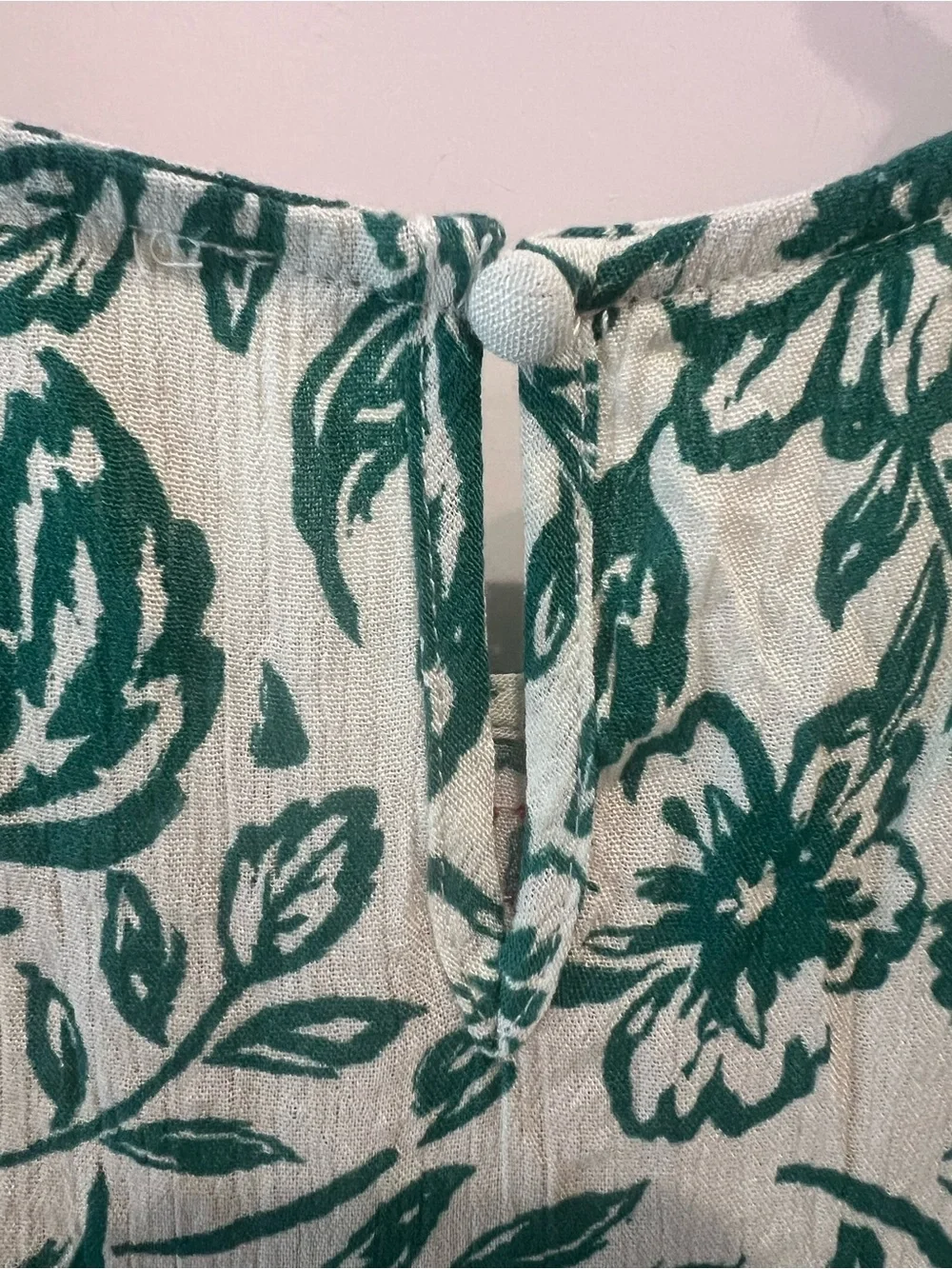 NWT Savanna Jane Green Floral Tunic with Red Embroidery Size Large - Picture 10 of 14